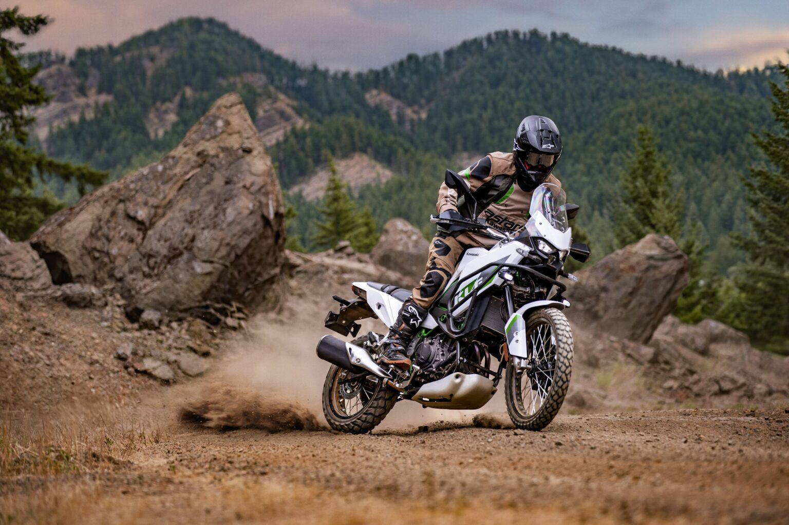 The Budget-Priced, Lightweight 2026 Kawasaki KLE500 Adventure Bike Has Arrived The Budget-Priced, Lightweight 2026 Kawasaki KLE500 Adventure Bike Has Arrived