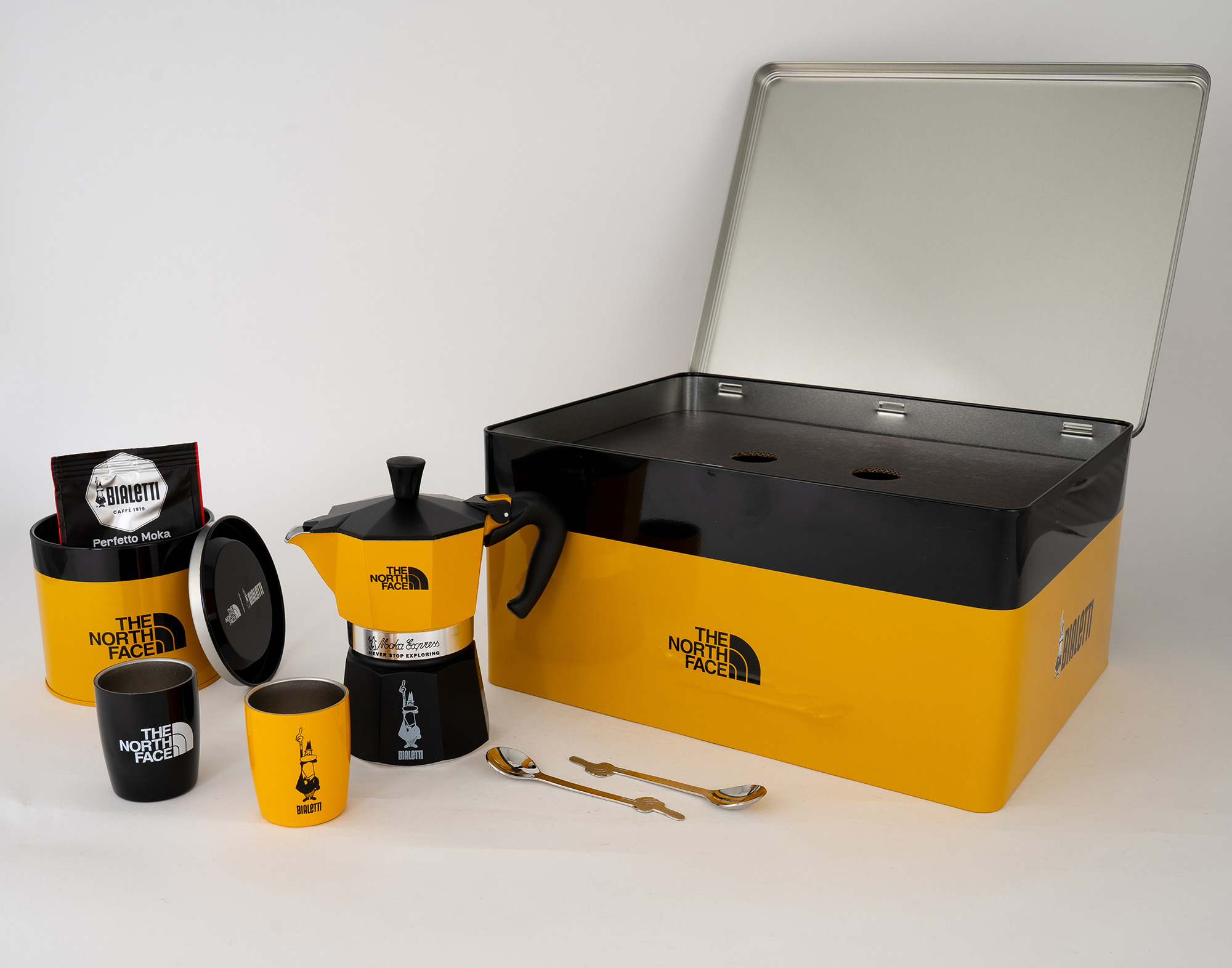 the north face bialetti moka pot set