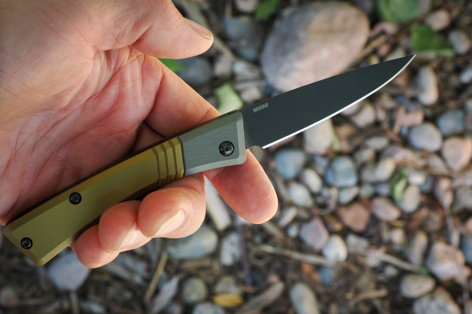 Benchmade Successor in hand