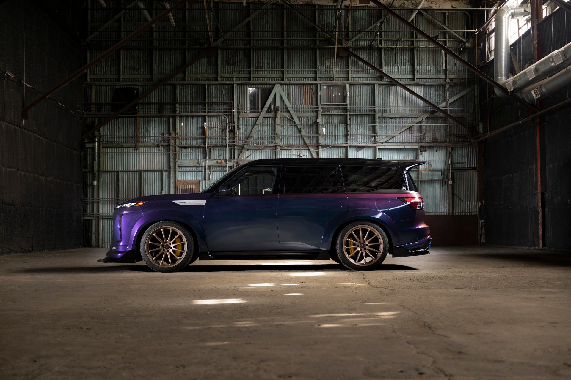 Infiniti QX80 R-Spec