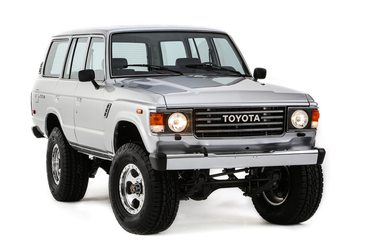 Classic Style, Modern Power, Stick Shift: Toyota ‘Trail Cruiser’ 2025 SEMA Build Classic Style, Modern Power, Stick Shift: Toyota ‘Trail Cruiser’ 2025 SEMA Build
