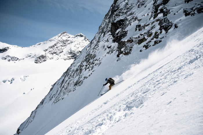 Pristine, untouched powder all to ourselves: (photo/ ©Yann Allègre - Eleven)