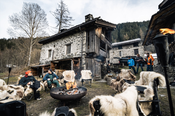 Did today really happen? Regailing the days events at Eleven's Alpage before dinner: (photo/ ©Yann Allègre - Eleven)