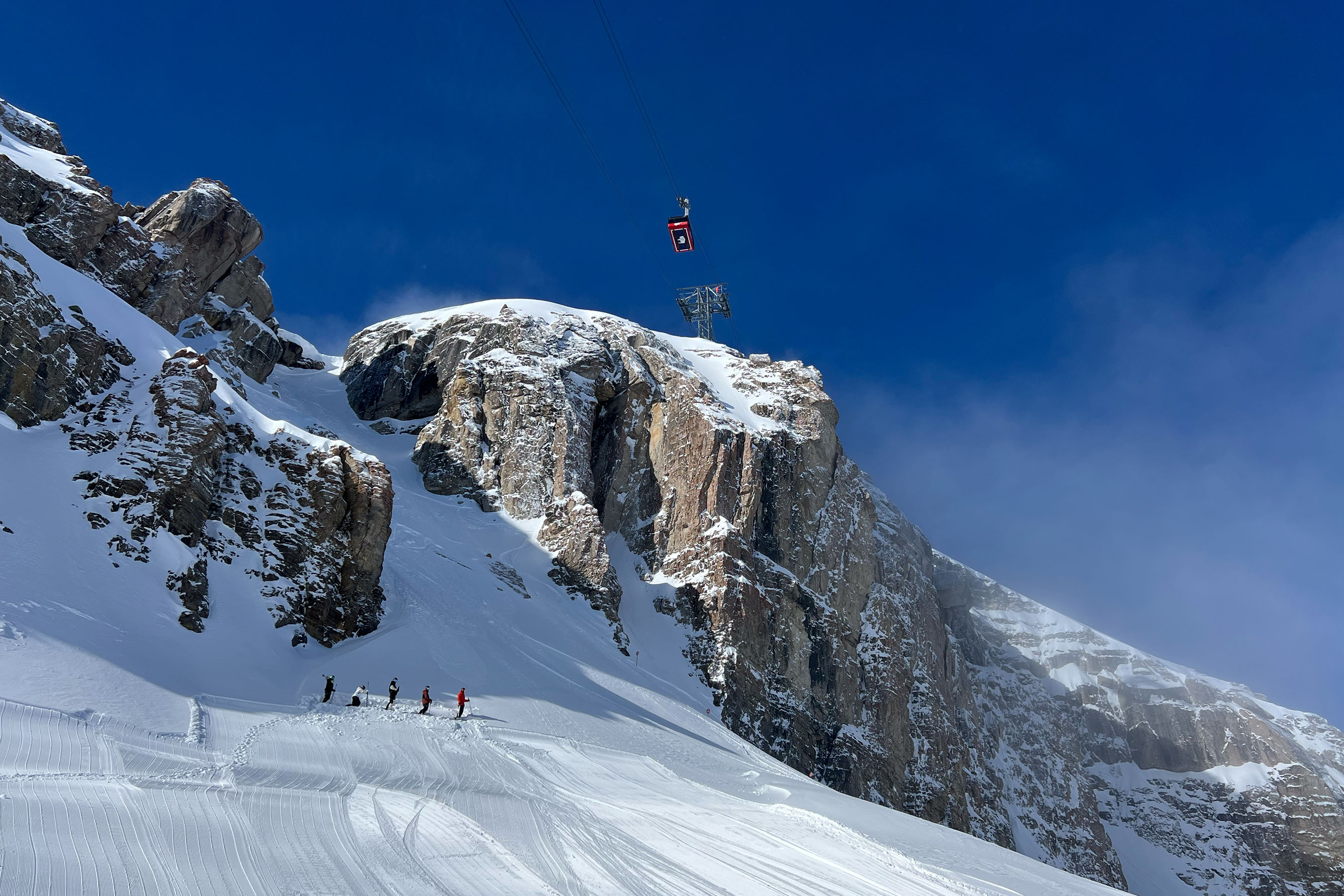 Corbets Couloir before kings and queens