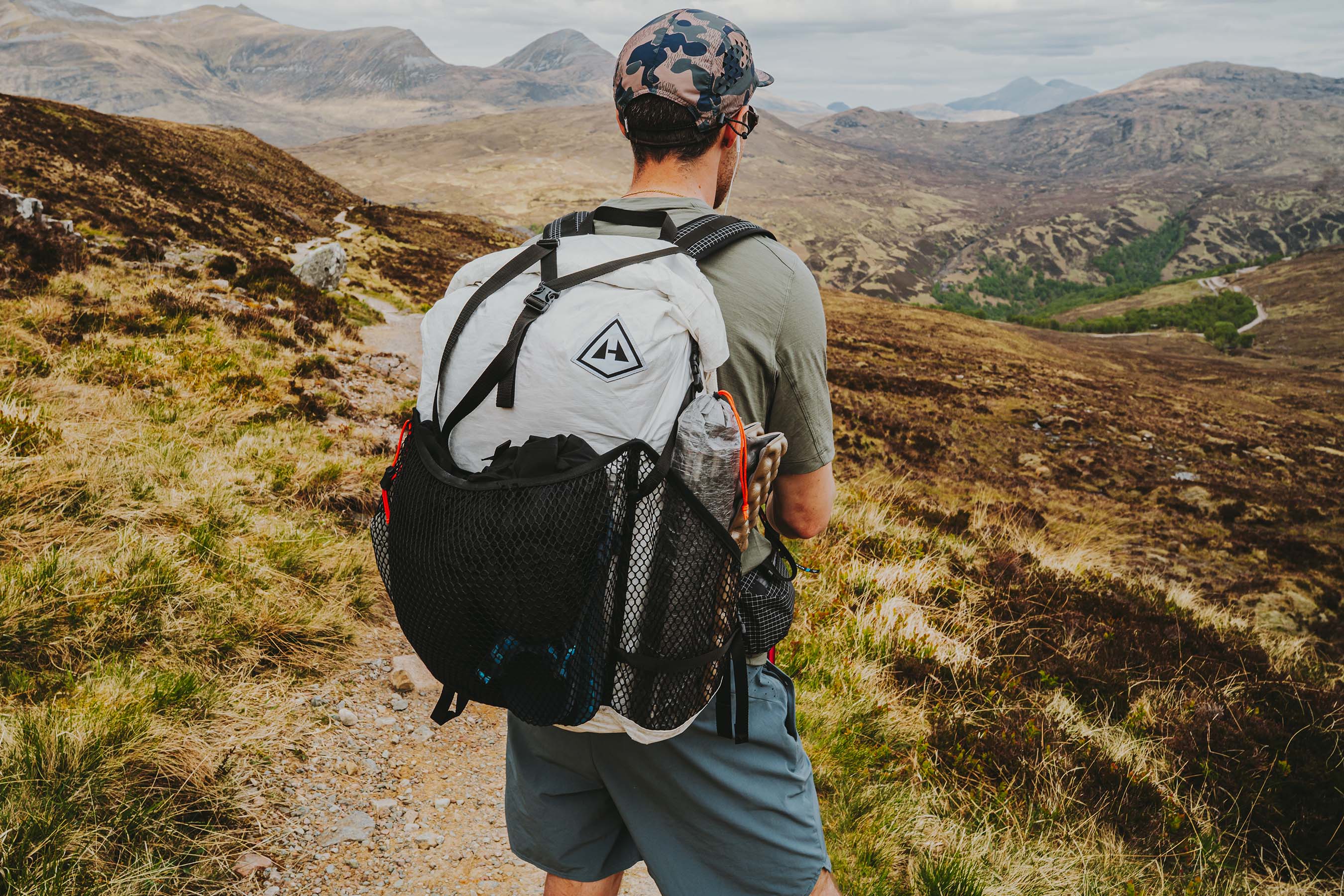 dyneema woven compisite Hyperlite Mountain Gear