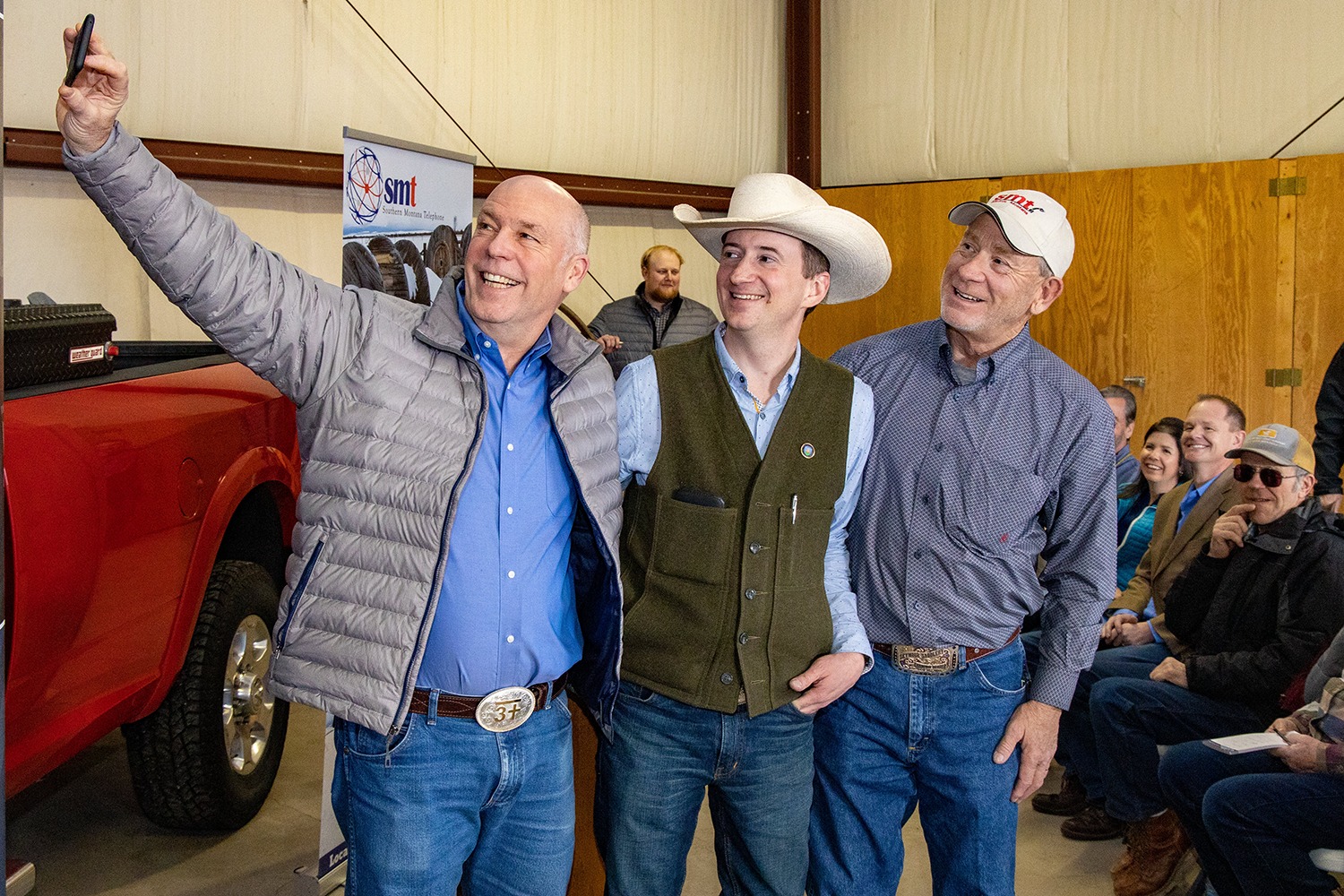 gianforte takes selfie