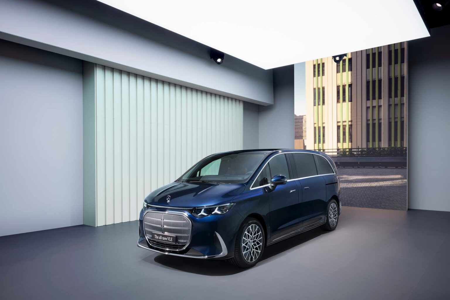 The Humble Van Gets Very, Very Fancy: Mercedes-Benz VLE