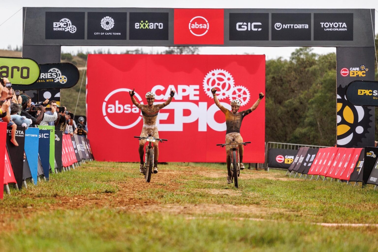 Move Over, 29er: 32-Inch Wheels Just Debuted With a Win