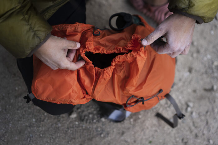 REI Co-op Flash 22 Daypack Closure