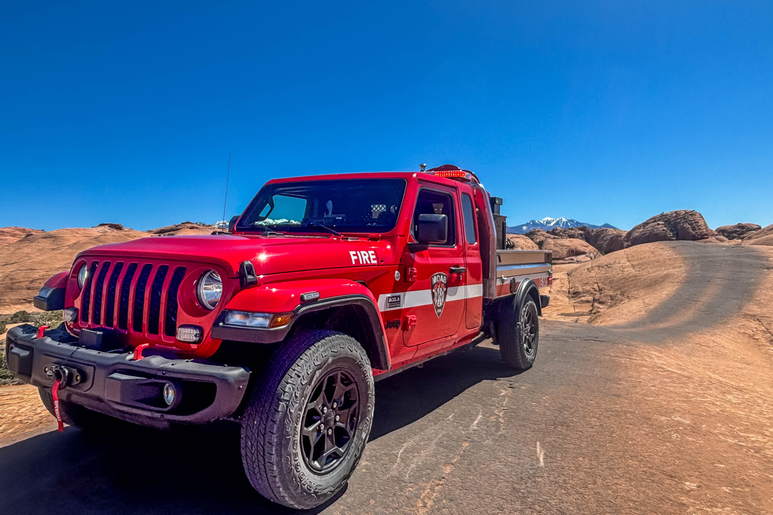 Acela Dispatcher 4x4