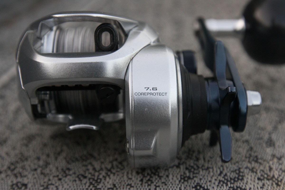 One of the best bass fishing reels, the Shimano tranx with a 7.6:1 gear ratio