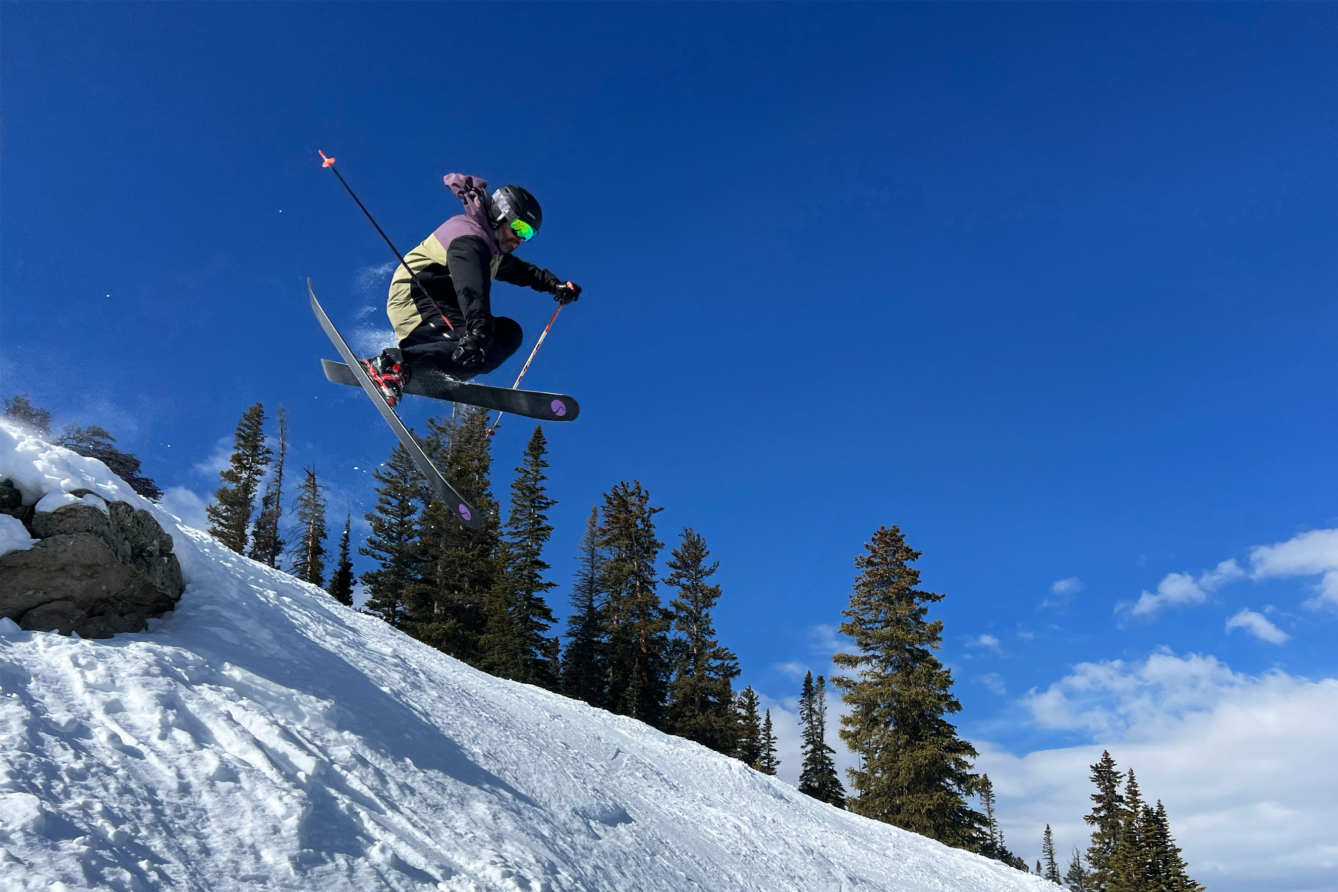 Alex Stevenson tattoo artist skiing