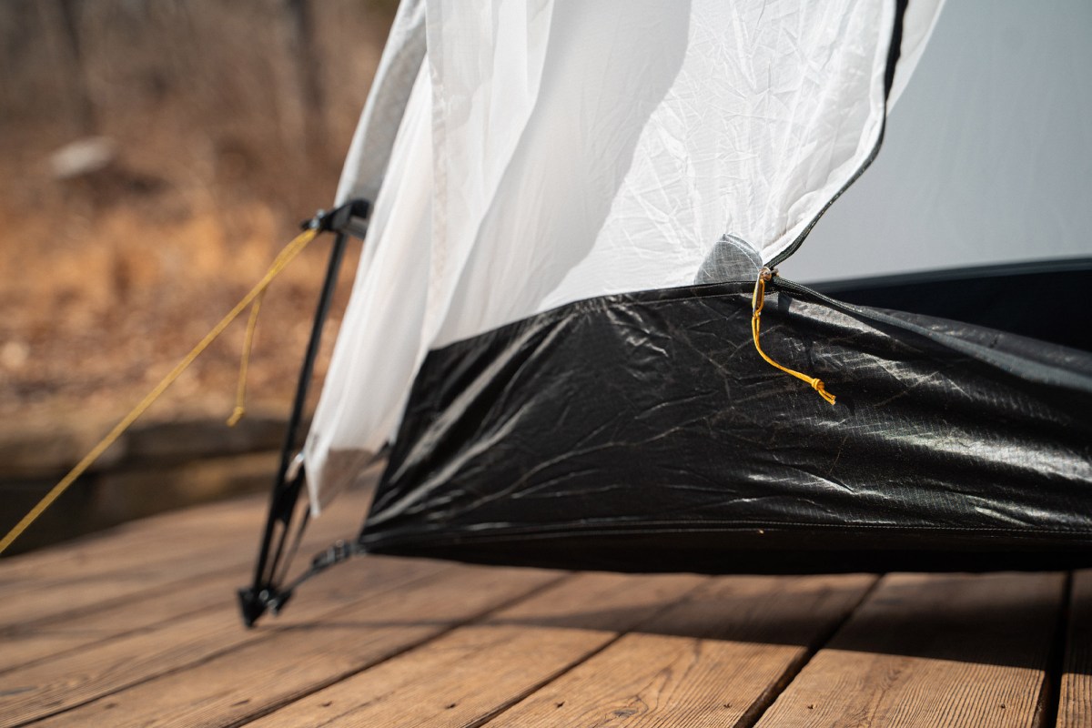 ArcDome 1 zipper corner showing reinforced fabric and seam detail