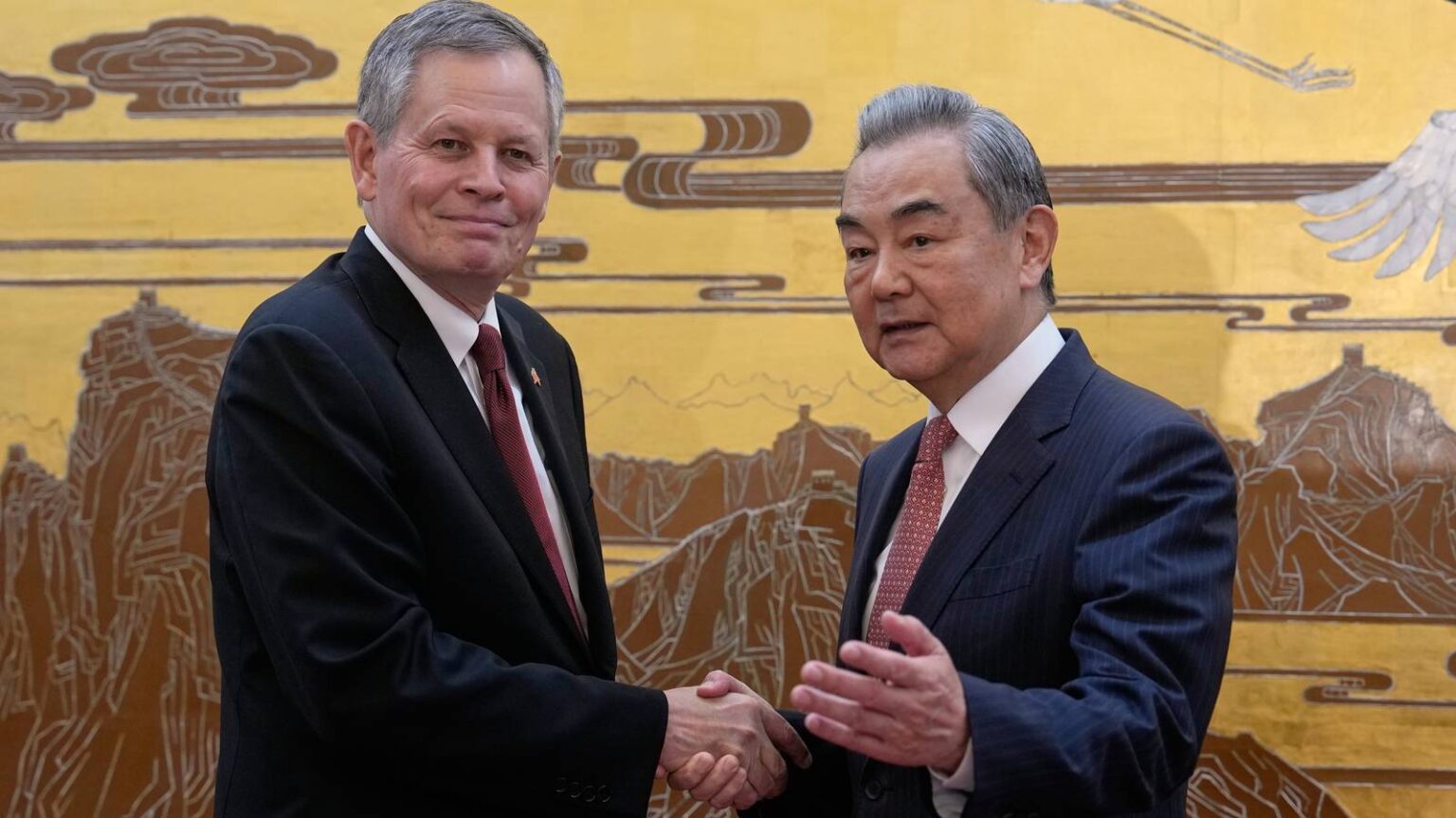 China Signals Again That Taiwan Is a Priority Ahead of Trump-Xi Meeting