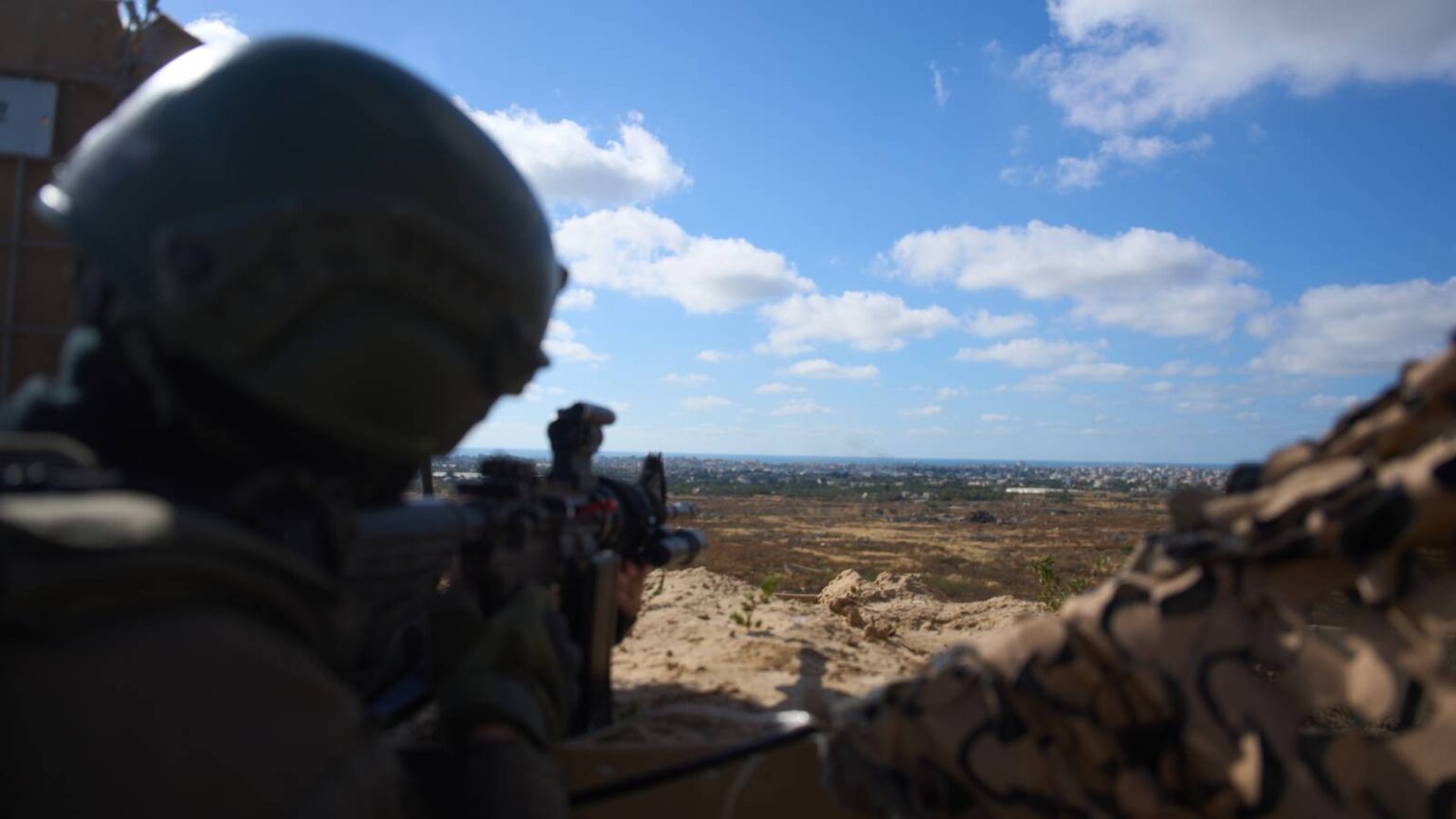 Israeli Soldiers Share Rare Accounts from Gaza, Describing Ongoing Killings Despite the Ceasefire