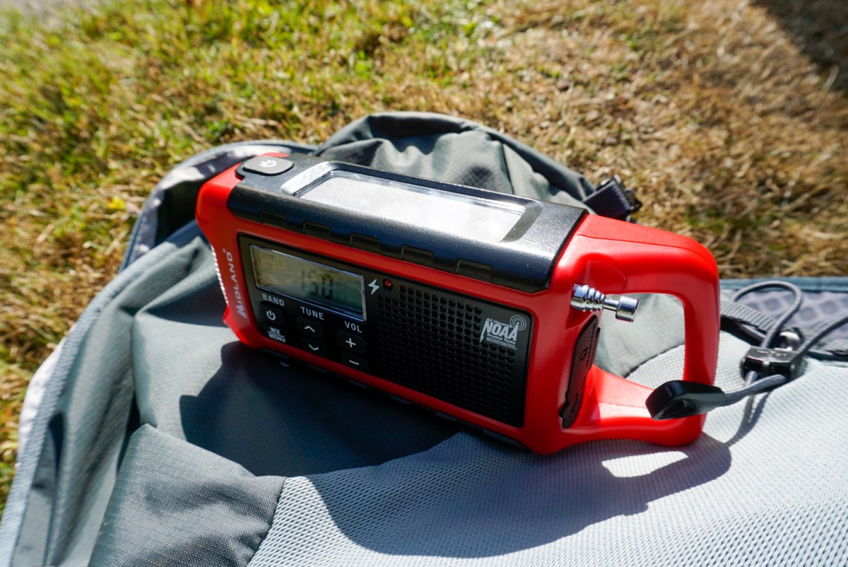 ER210 Emergency Radio