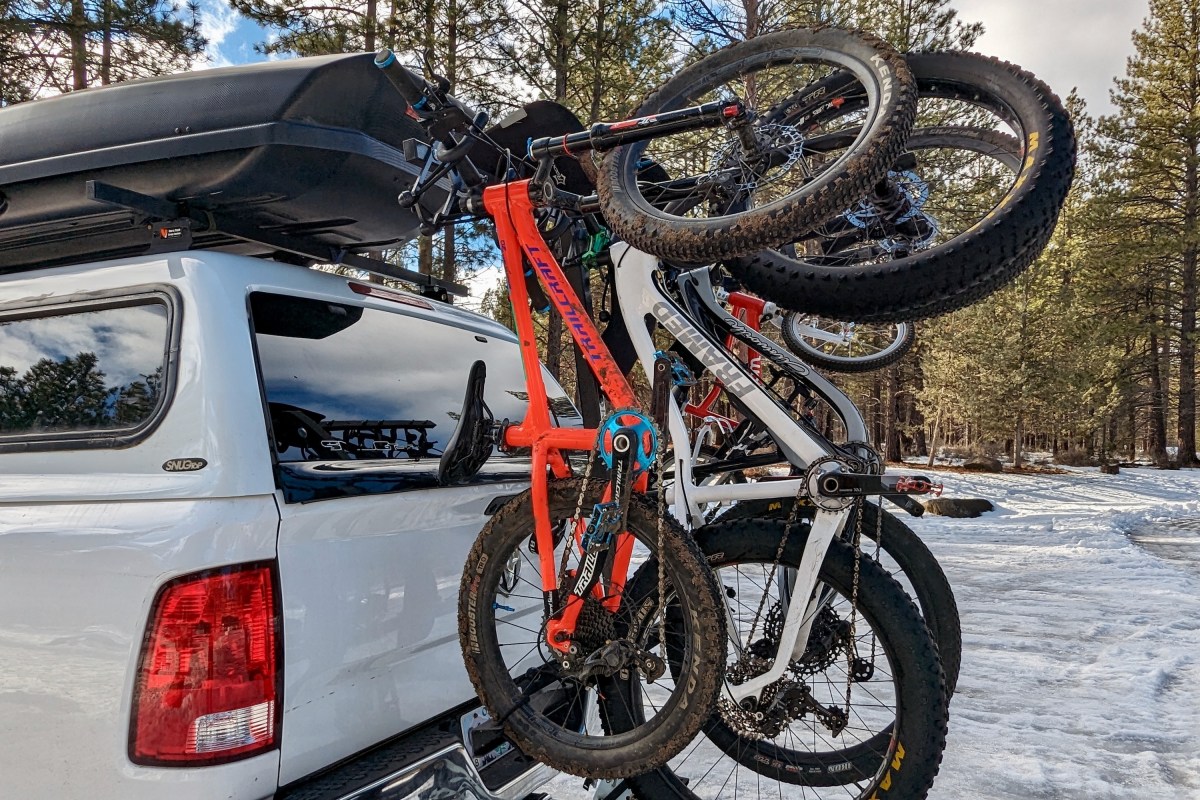 Testing the Lolo Rack 6-Bike with different styles and sizes of bikes