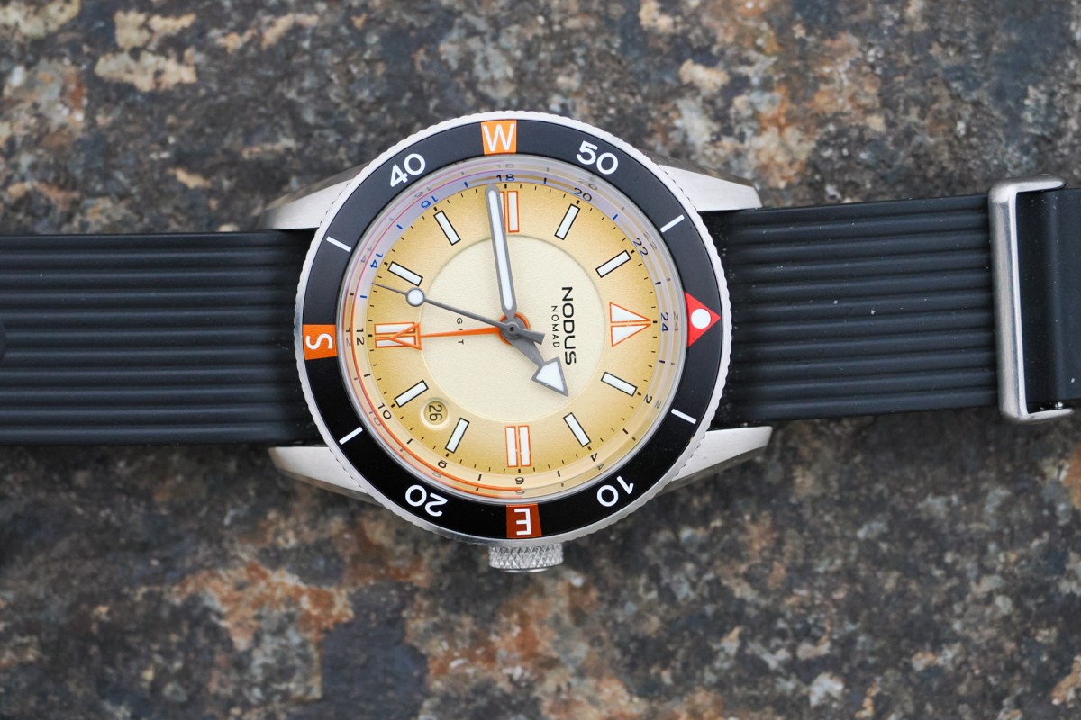 Nodus Nomad watch on rock