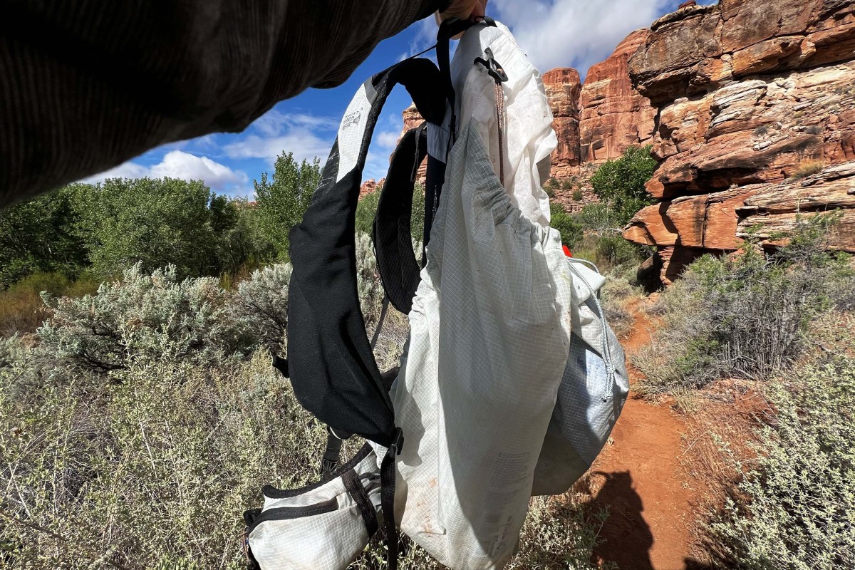 Compressed Mountain Hardwear Alakazam Backpack