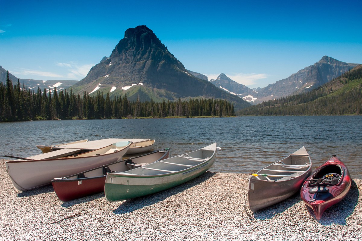 lake surrounded by mountains