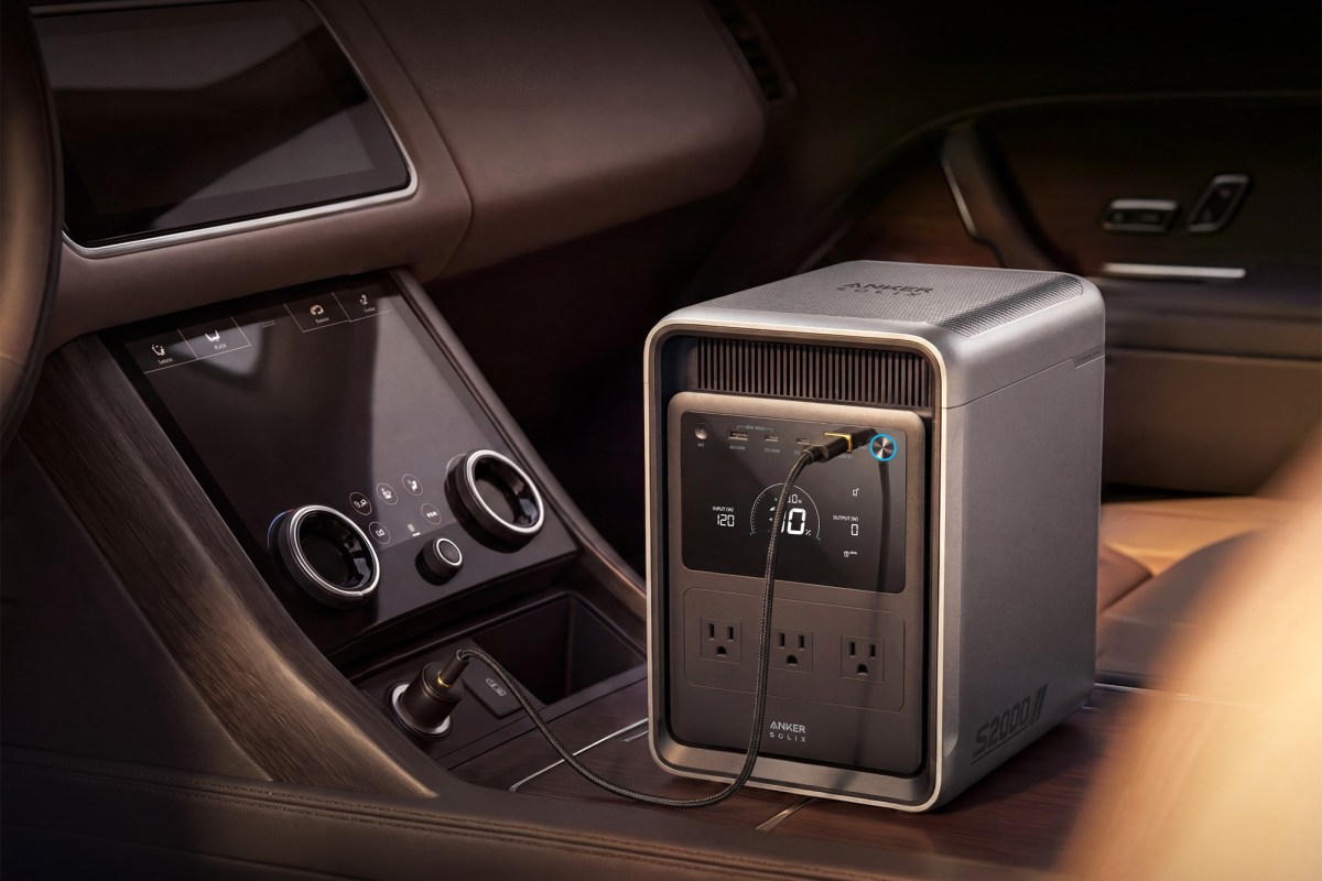 anker solix 2000