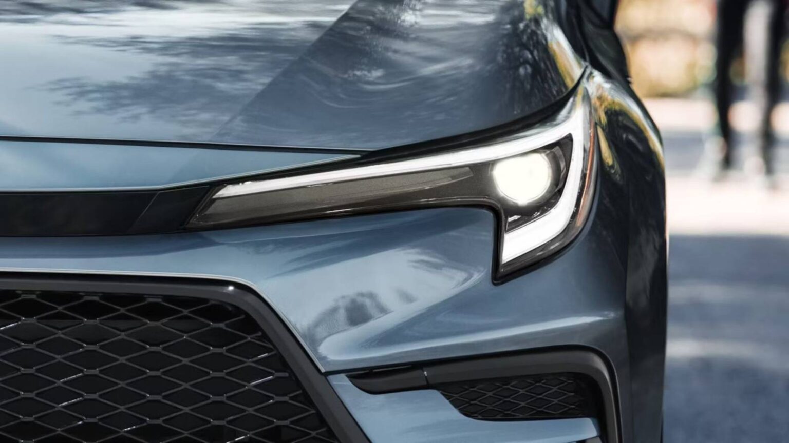 This Toyota Hybrid Offers AWD, Costs Less, And Matches The Civic Hybrid’s Fuel Economy