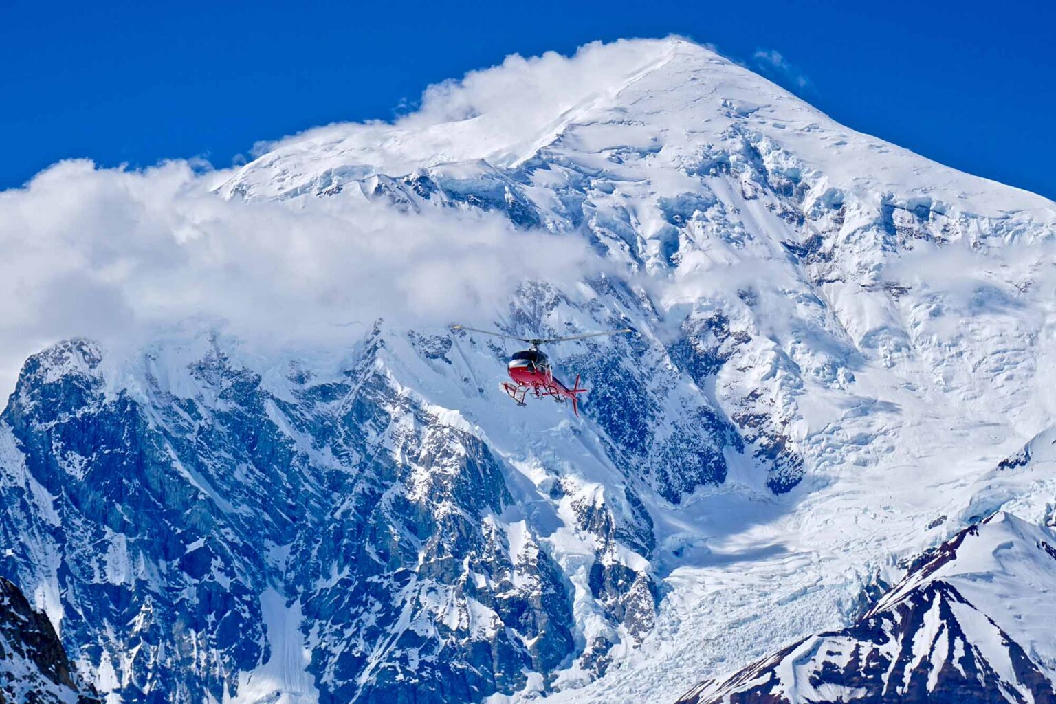 4 Injured Climbers Await Rescue on Mt. McKinley