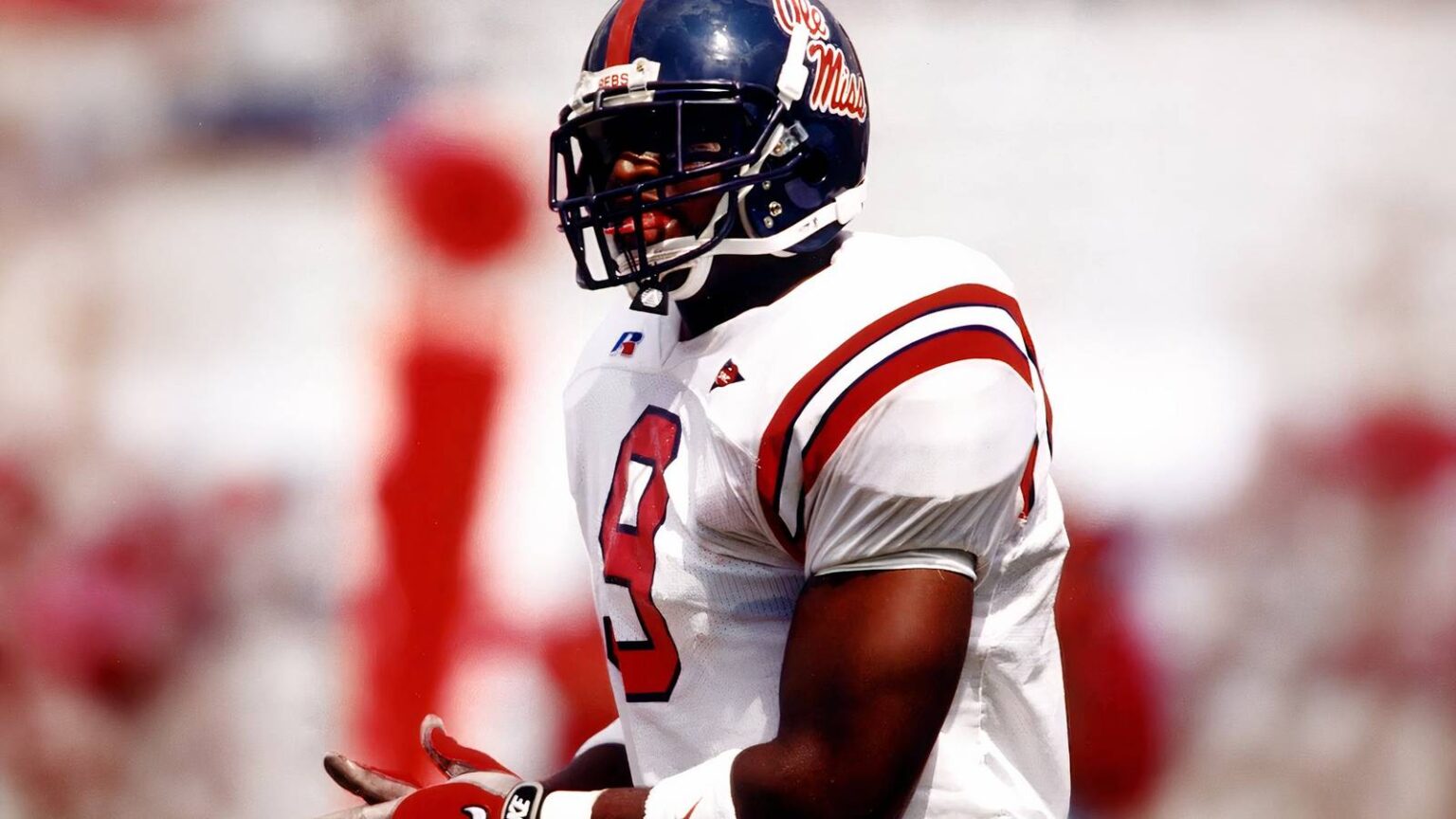 Ex-NFL Player Sentenced for 7 Million Fraud Scheme Exploiting VA, Medicare
