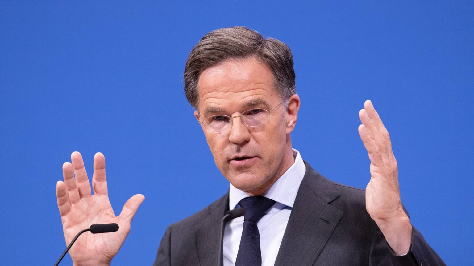 NATO Chief Downplays US Military Cutbacks as Top Commander Makes Backup Plans NATO Chief Downplays US Military Cutbacks as Top Commander Makes Backup Plans