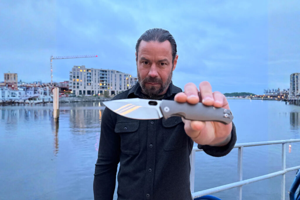 GiantMouse Knives Teams Up With Chris Pontius GiantMouse Knives Teams Up With Chris Pontius