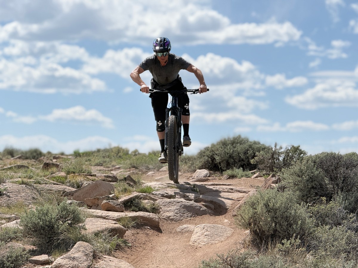 Dane Tudor testing the Aventon Current ADV e-MTB; (photo/Morgan Tilton)