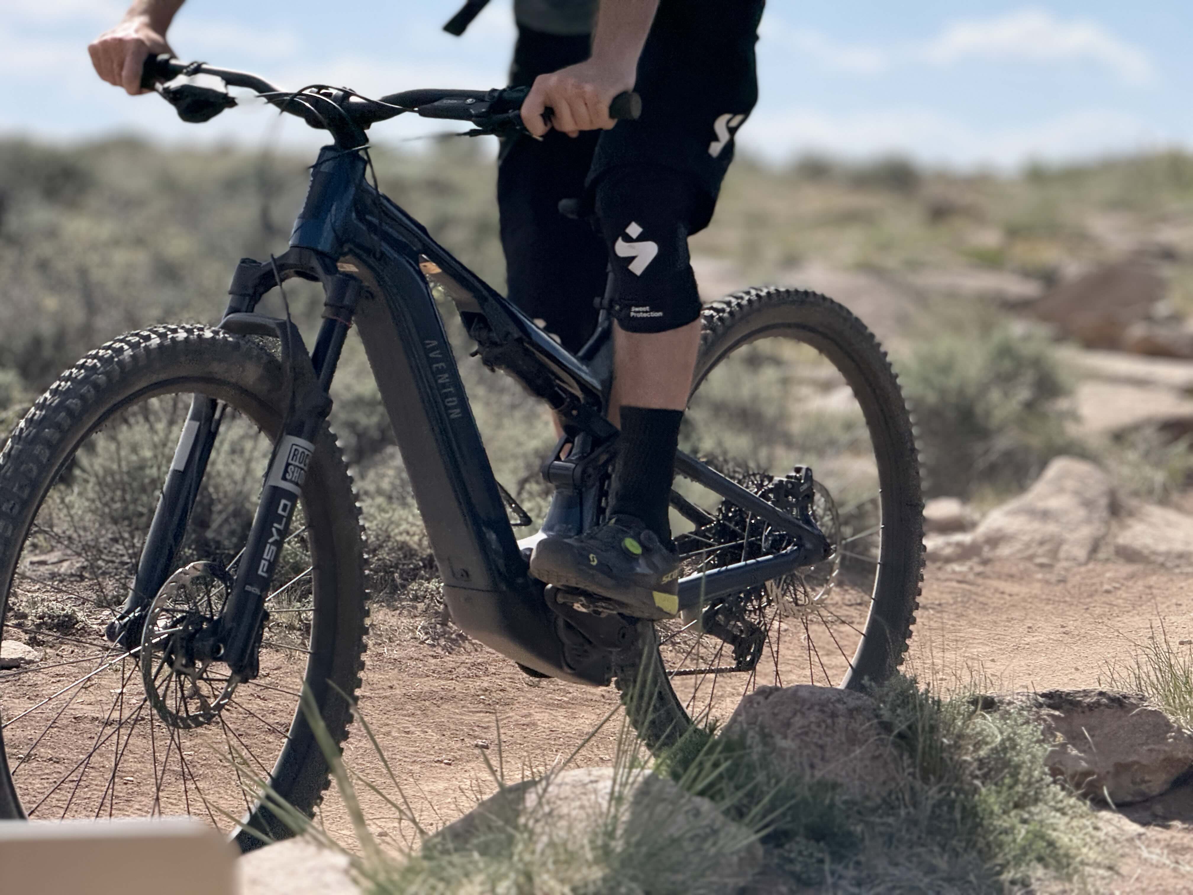 Aventon Current ADV E-MTB