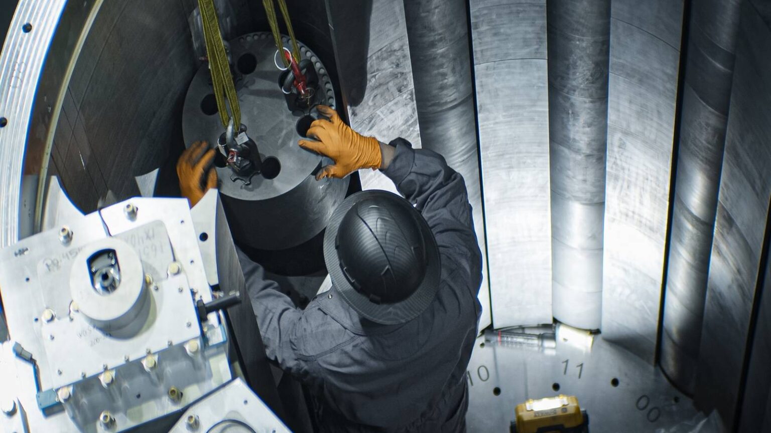 Portable Nuclear Reactors Move Closer to Powering Military Bases During Outages