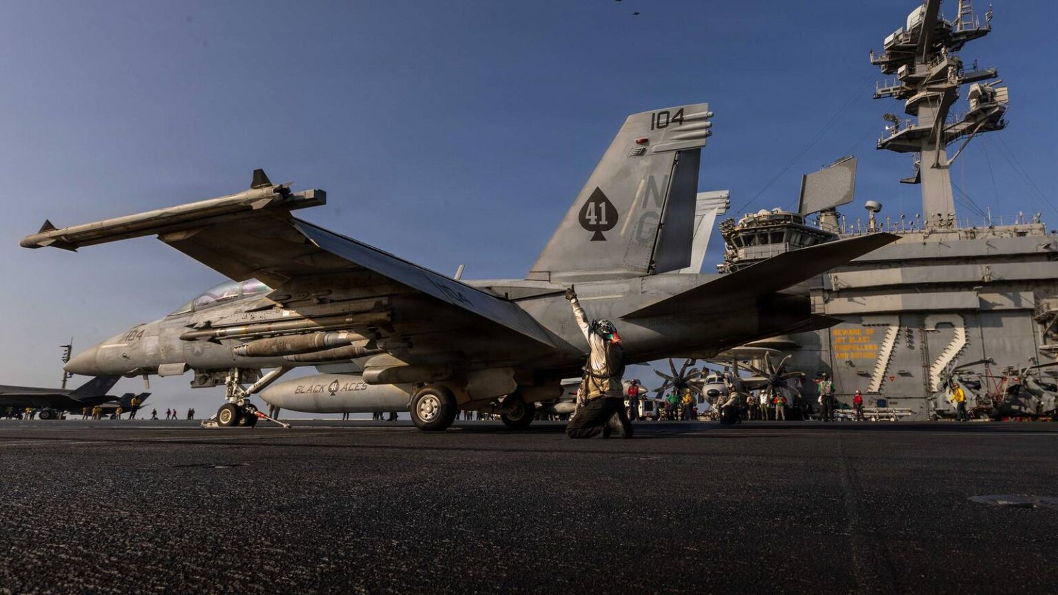 Sixth Day of US, Iran Counterattacks Puts Ceasefire Out of Reach