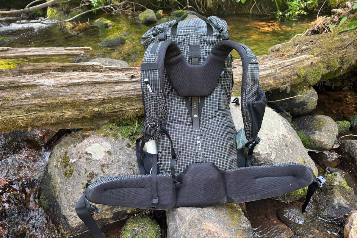 Adjustable back panel, shoulder straps, and hipbelt on the Exped backpack