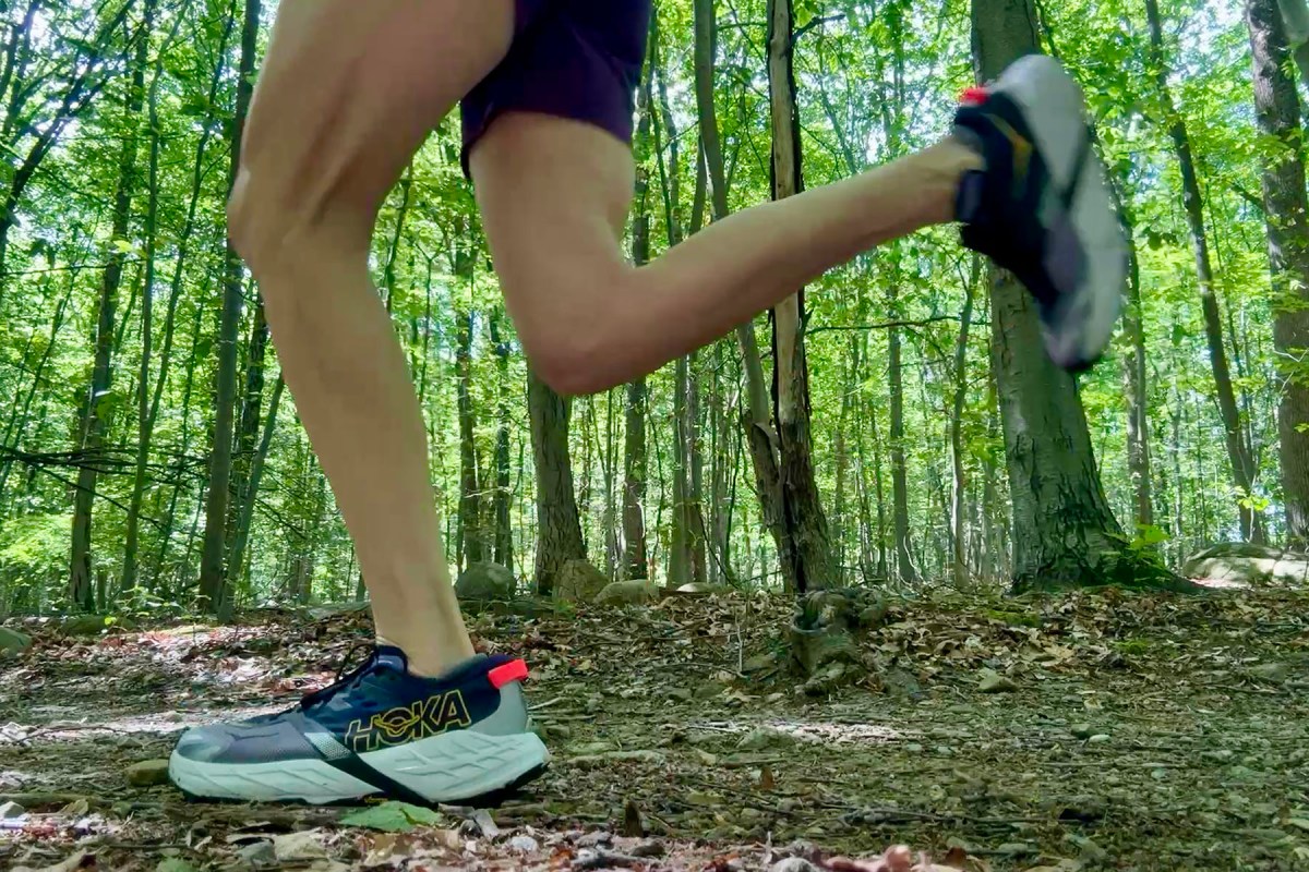 HOKA Speedgoat 7 running gait
