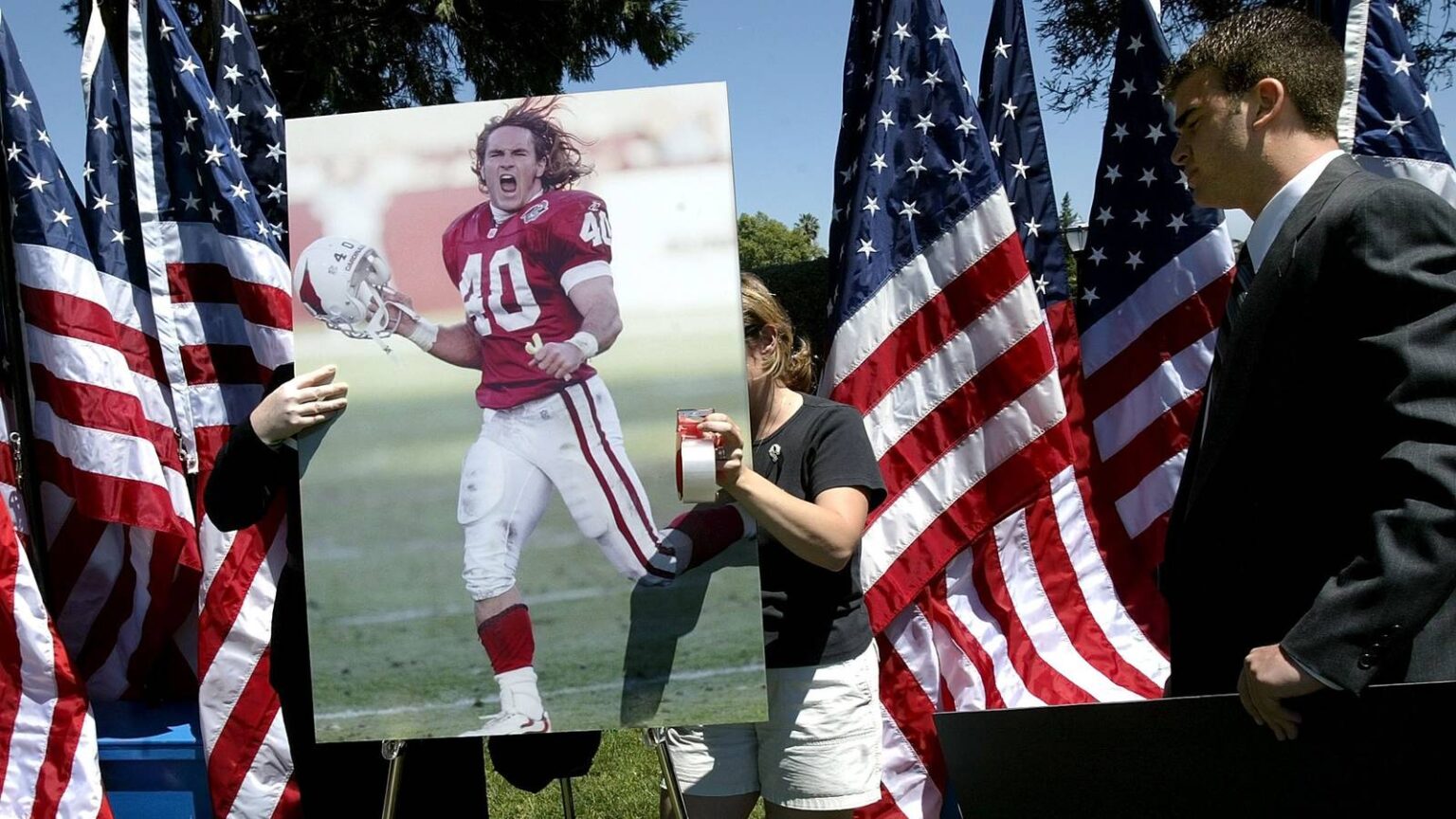 House Bill Renames VA Clinic in Memory of Army Veteran, NFL Player Pat Tillman