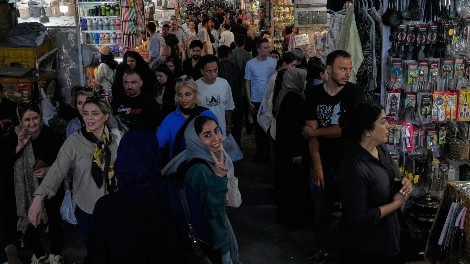 As US Strikes Bridges in Iran, It Targets a Water Desalination Plant in Kuwait As US Strikes Bridges in Iran, It Targets a Water Desalination Plant in Kuwait