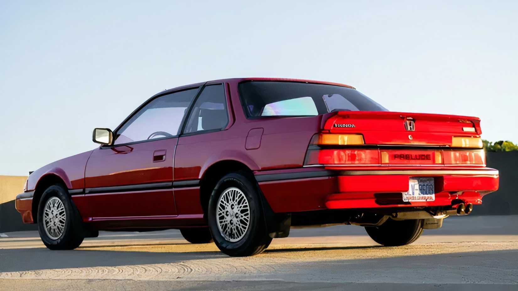 1986 Honda Prelude rear 1/4