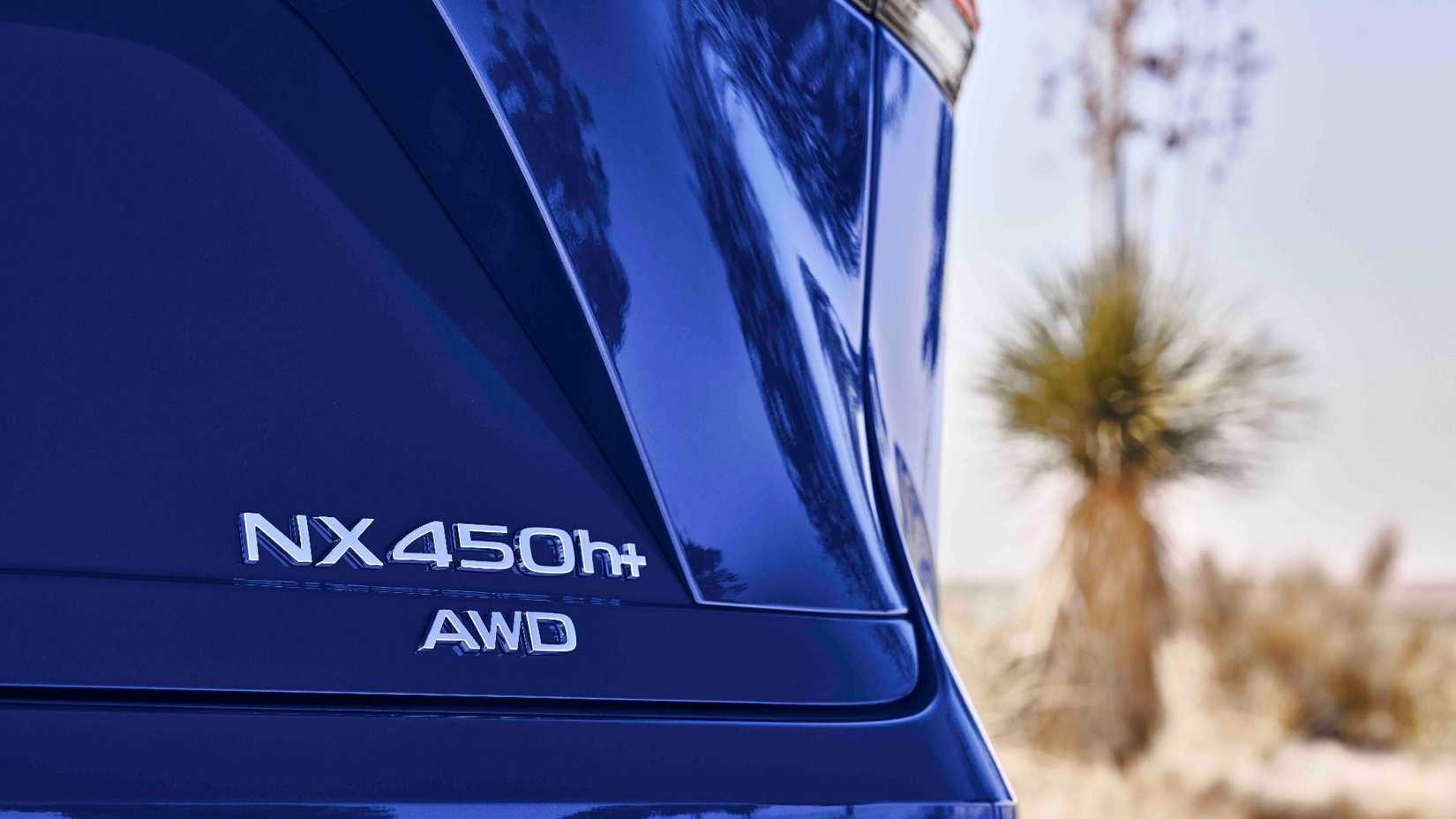 2025 Lexus 450h+ Exterior