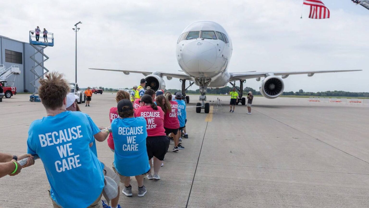 5,000 Raised by 28 20-Member Teams to Financially Cover Veteran Honor Flight to Washington 5,000 Raised by 28 20-Member Teams to Financially Cover Veteran Honor Flight to Washington