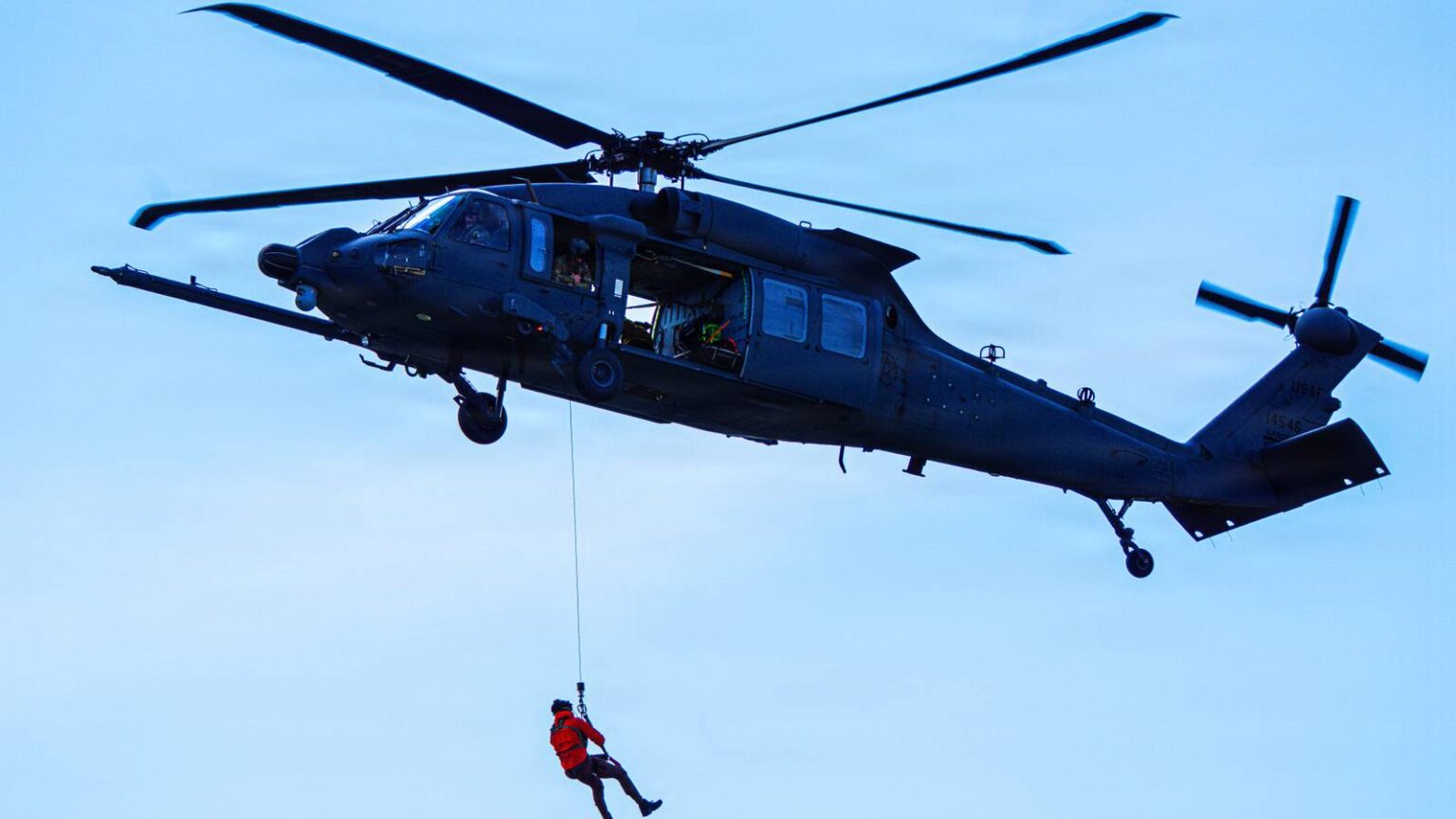 Air Force Rescues Five-Person Navy Crew Following Helicopter ‘Mishap’ Air Force Rescues Five-Person Navy Crew Following Helicopter ‘Mishap’
