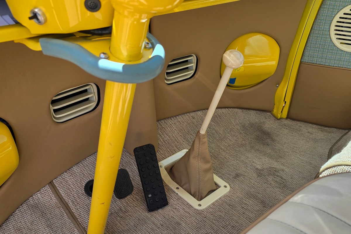 The floor mounted shifter of the Kindred Motorworks T2 bus. (Photo/Mercedes Lillienthal)
