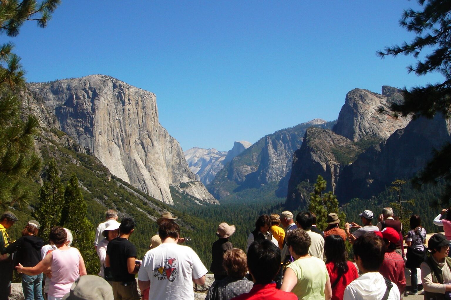 How to Avoid Crowds in Yosemite National Park How to Avoid Crowds in Yosemite National Park