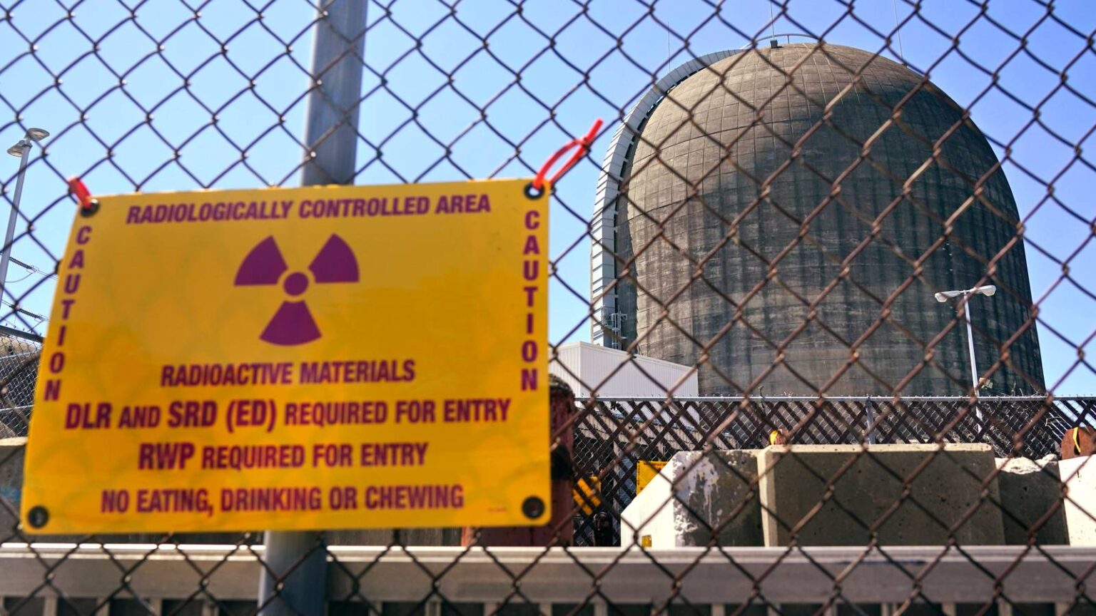 Army, DOD Announce .2 Billion Contracts for Nuclear Power Vendors Army, DOD Announce .2 Billion Contracts for Nuclear Power Vendors