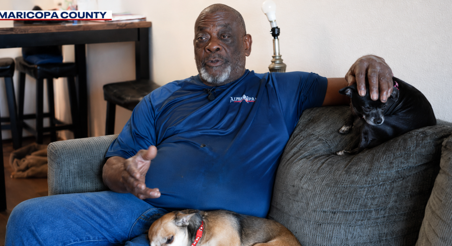 Shelter Helps Homeless Marine Veteran Keep His 3 Dogs