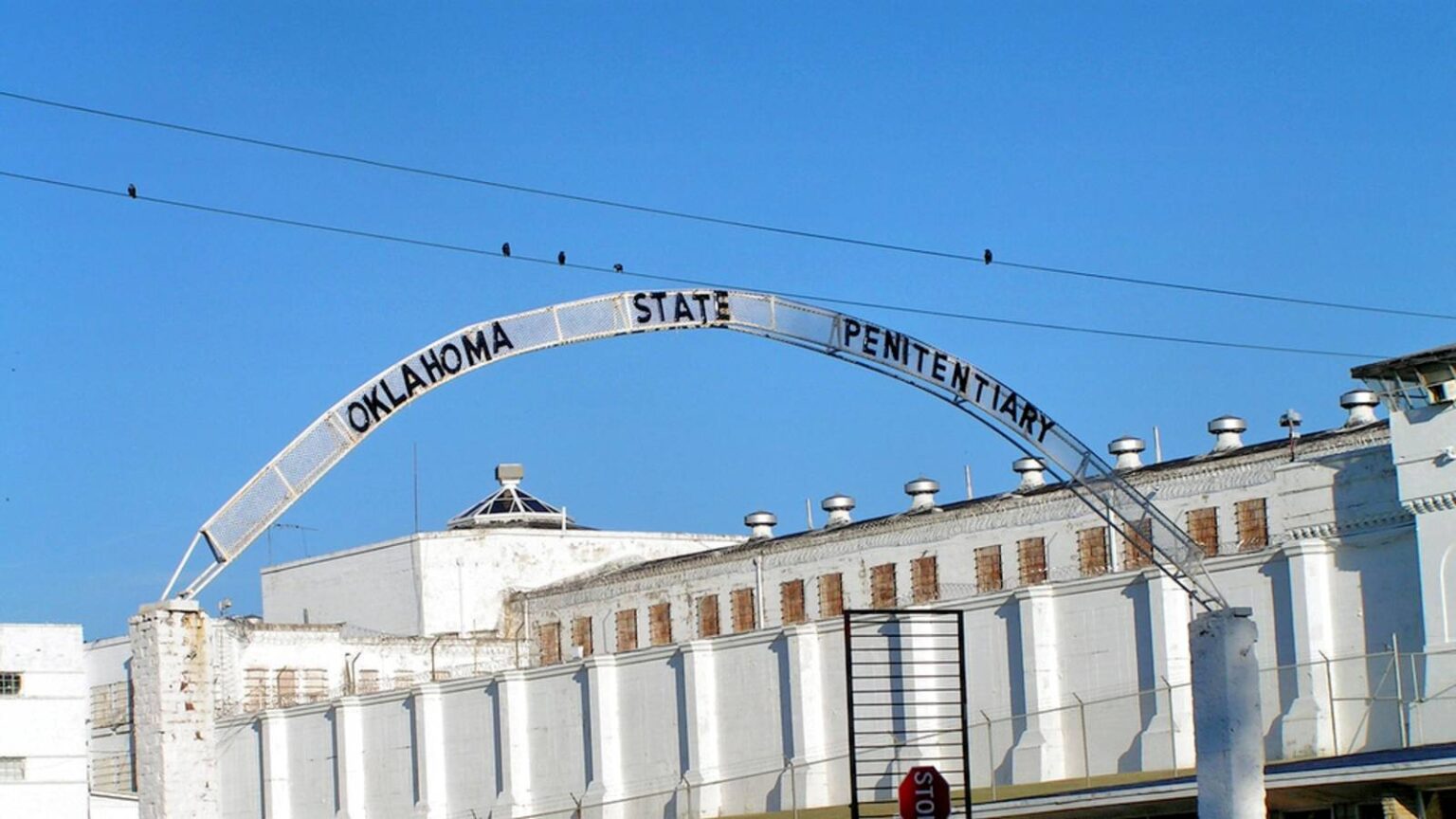 Air Force Veteran Convicted in 2001 Murder-for-Hire Plot Scheduled for Execution Air Force Veteran Convicted in 2001 Murder-for-Hire Plot Scheduled for Execution