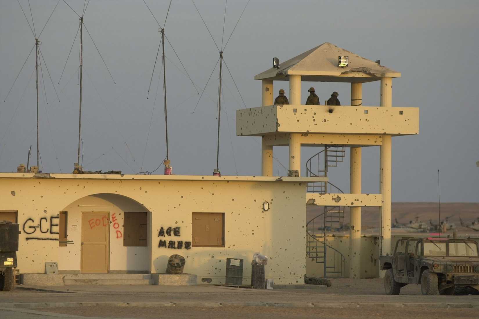 01_Rhino_guard_tower_Dec2001