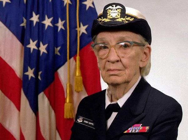 1200px-commodore_grace_m._hopper-ts600.jpg