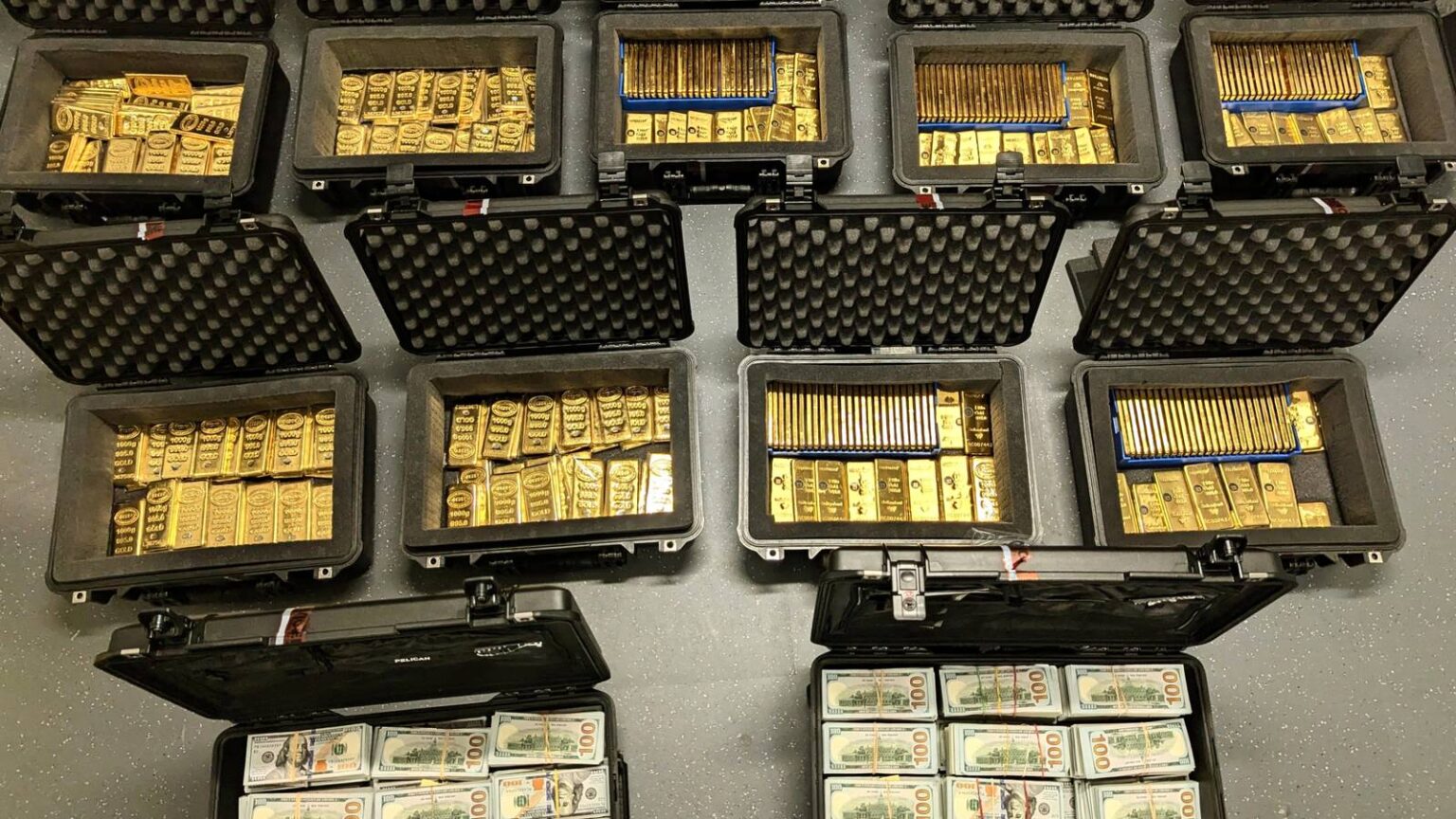 Navy Veteran, Ex-CIA Officer Found With 298 Gold Bars Pleads Guilty to 4M Scheme